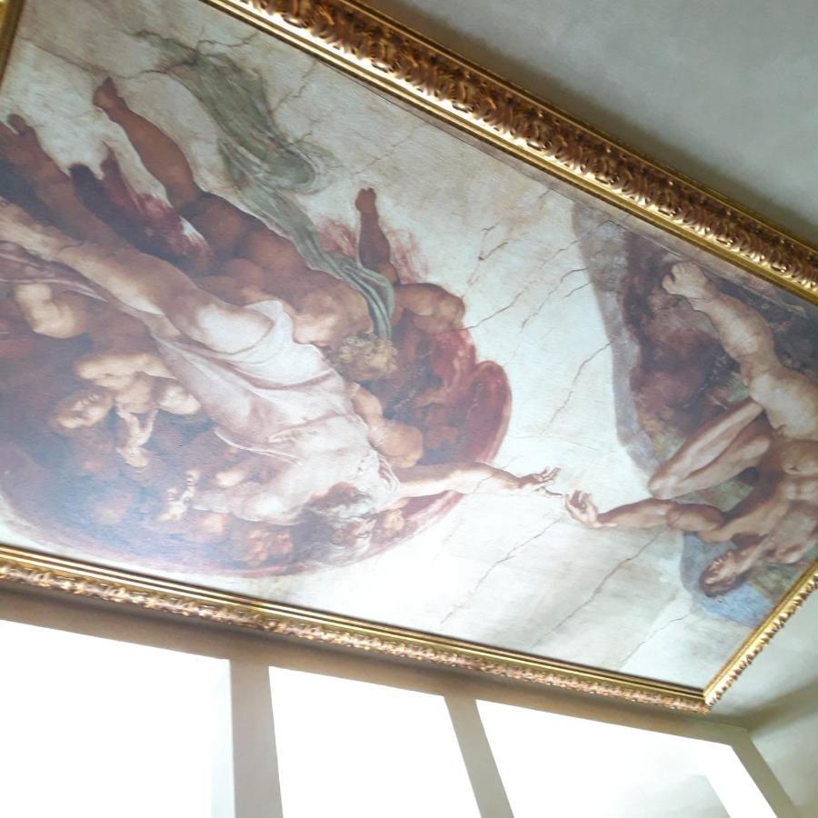 Orvieto Inn.... Mary Exterior photo